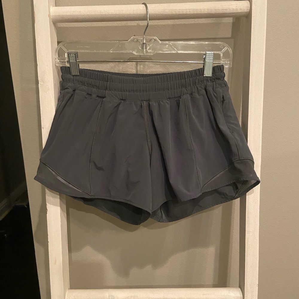 Women’s Lululemon Hotty Hot Shorts Dark Forest 6